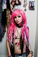 Audrey Kitching фотография #3 (источник - https://vk.com/id8867975)