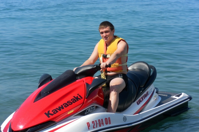 Артём Мирошниченко фотография #11